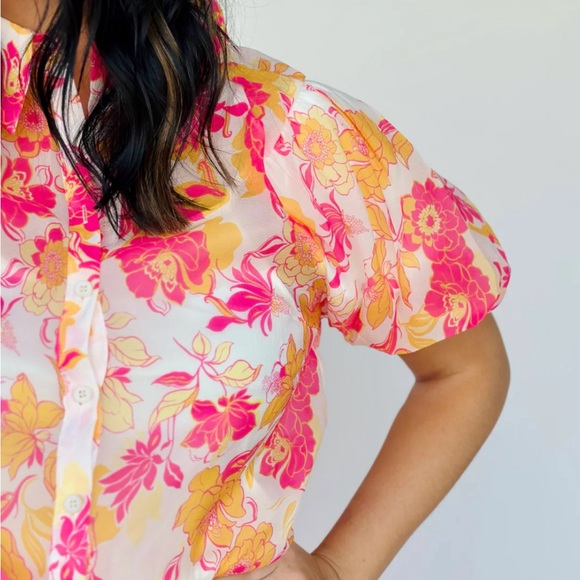 Pink and Orange Floral Blouse - Picture 2 of 4